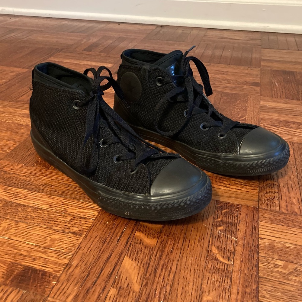 Black Hightop Converse